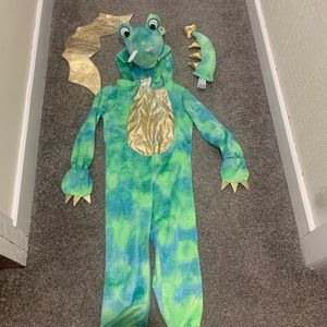 3 pc dragon costume size 3/4